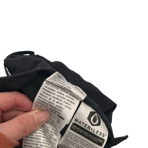 Levi's Premium Black High Loose Taper Pants Sz 28 - Picture 3 of 5